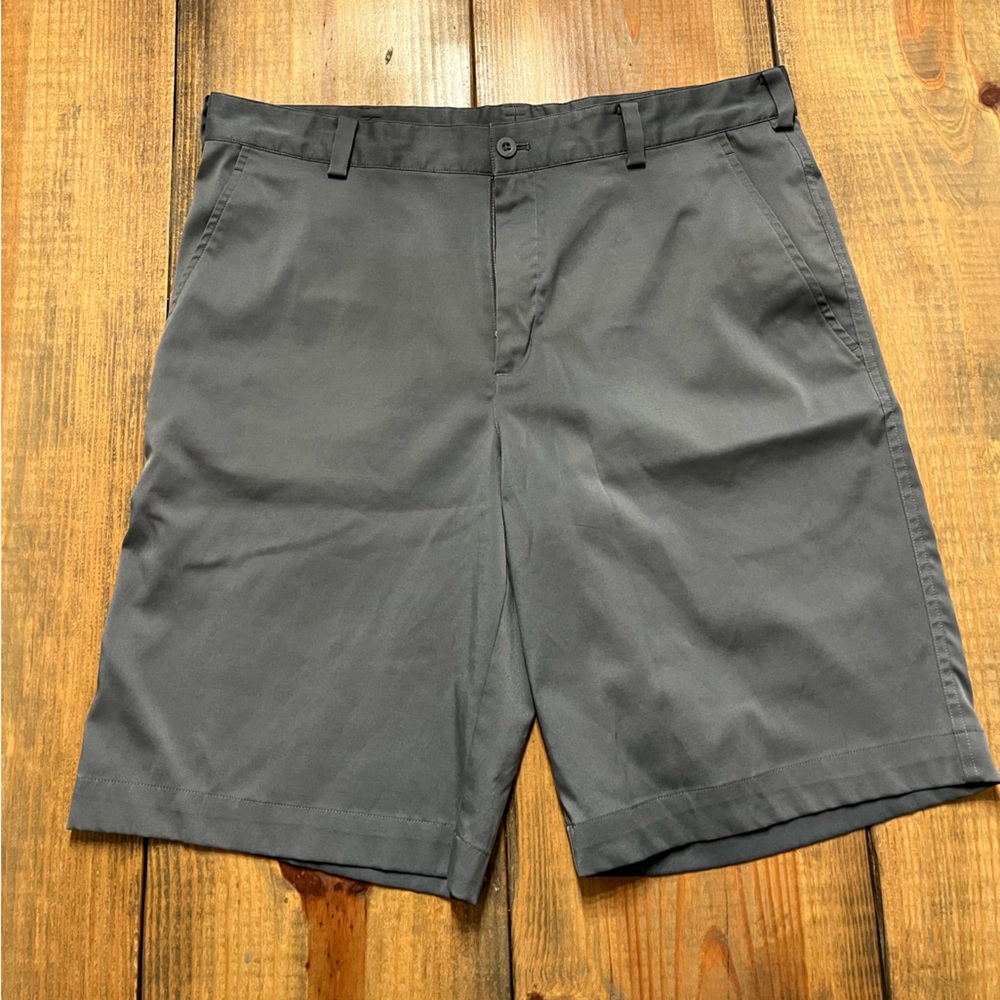 Nike Golf Shorts - Men’s 33 Grey
